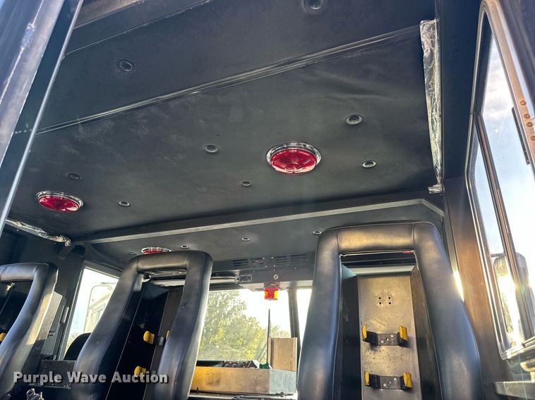 image for item DR2660 1990 Simon-Duplex Pumper Tanker pumper fire truck