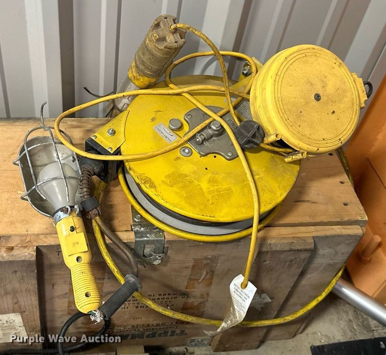 image for item DR2680 Tools