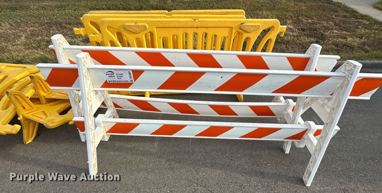 image for item DR2681 Safety equipment 