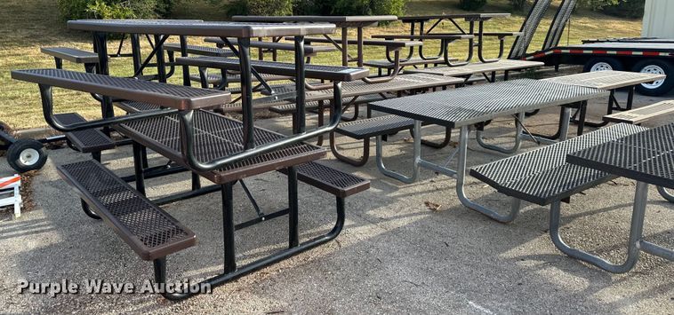 image for item DR2685 Picnic tables