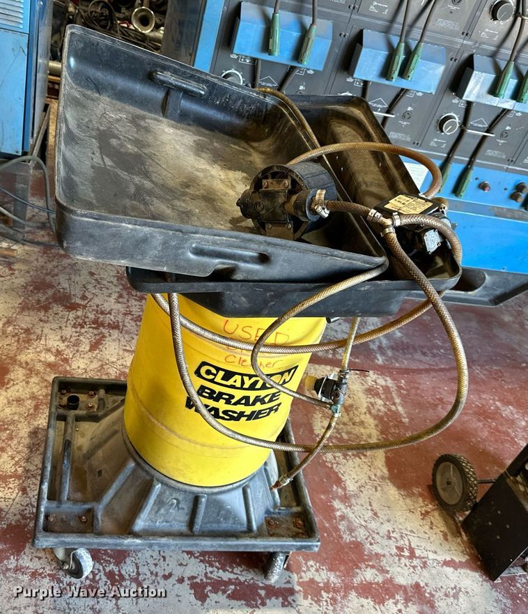 image for item DR2694 Automotive tools 