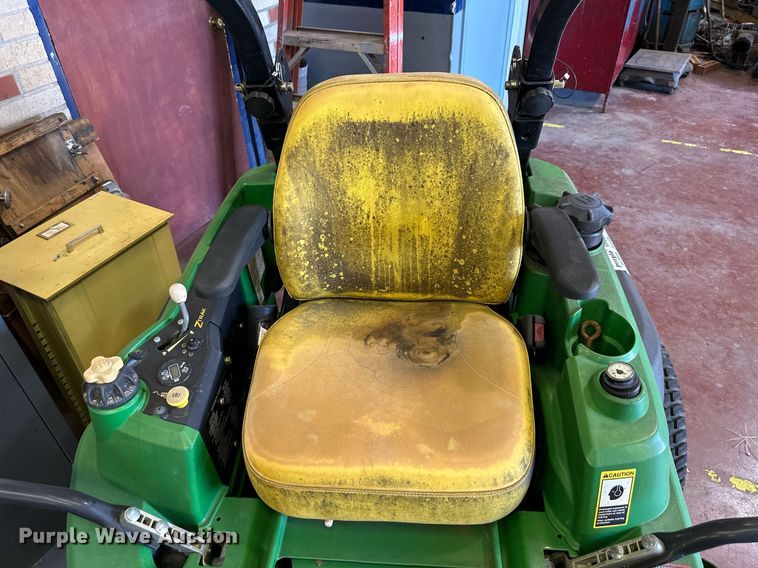 image for item DR2699 John Deere  Z925A EFI ZTR lawn mower