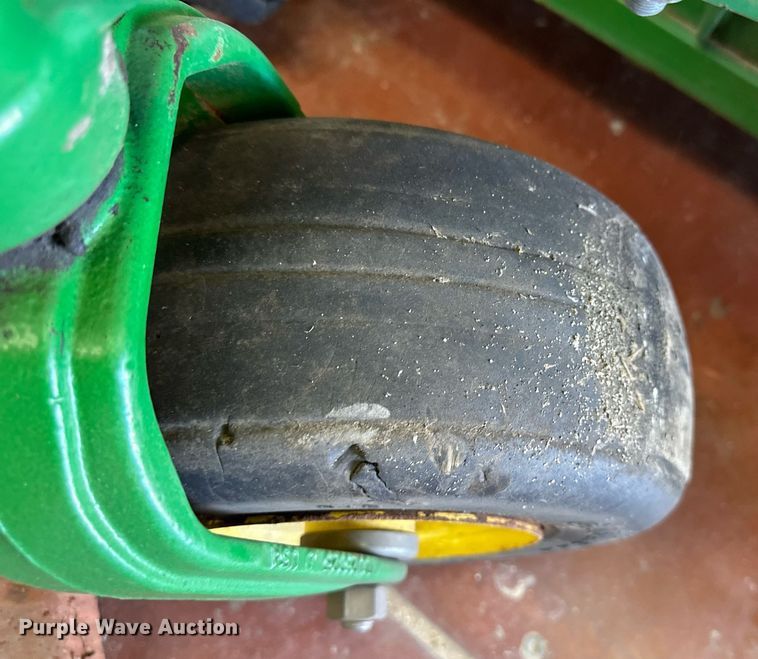 image for item DR2699 John Deere  Z925A EFI ZTR lawn mower