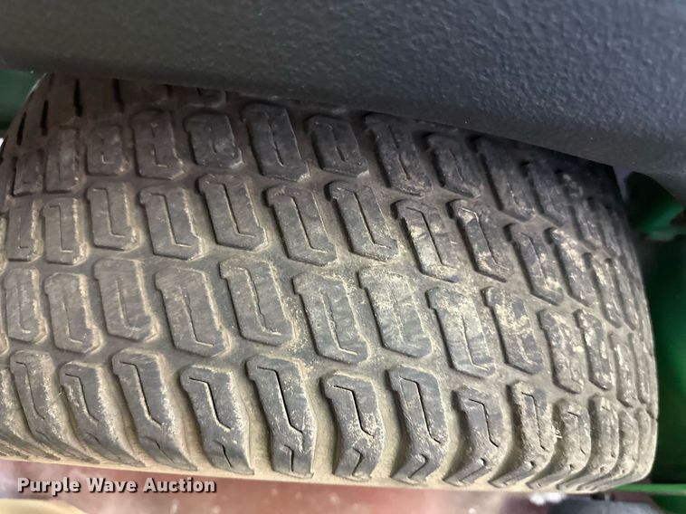 image for item DR2699 John Deere  Z925A EFI ZTR lawn mower