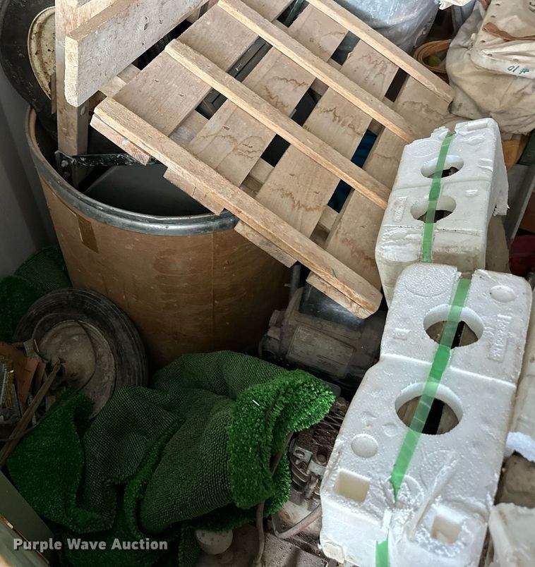 image for item DR2700 Masonry tools and equipment 