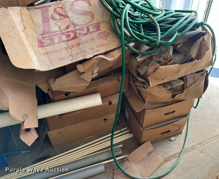 image for item DR2700 Masonry tools and equipment 