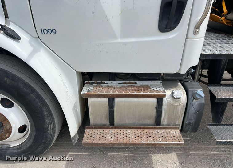 image for item DS3123 2014 Freightliner M2 grapple crane truck