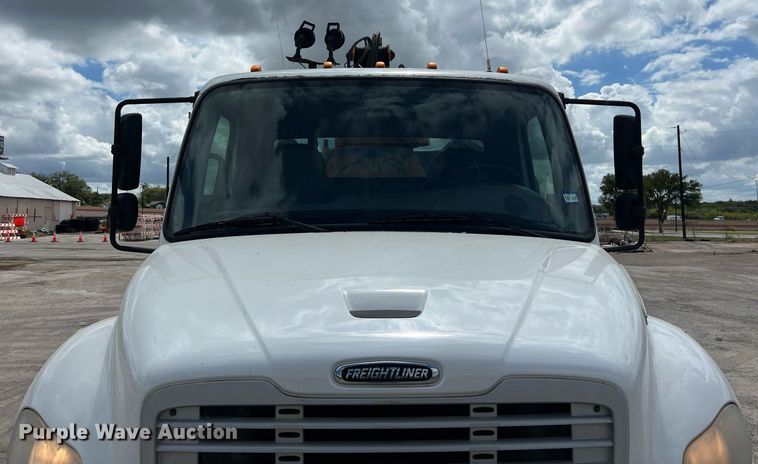 image for item DS3123 2014 Freightliner M2 grapple crane truck