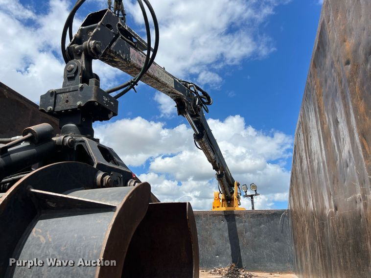 image for item DS3123 2014 Freightliner M2 grapple crane truck