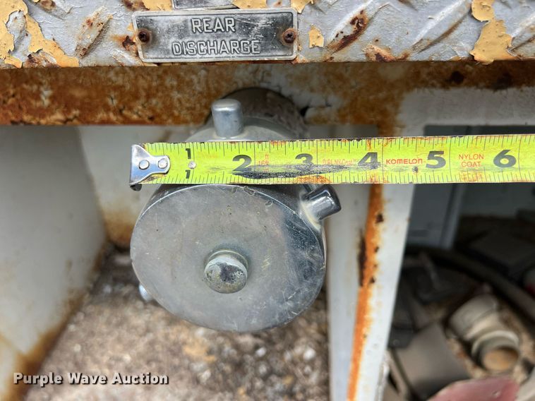 image for item DS3124 1970 American LaFrance  pumper fire truck