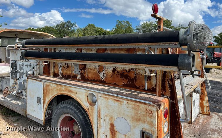 image for item DS3124 1970 American LaFrance  pumper fire truck
