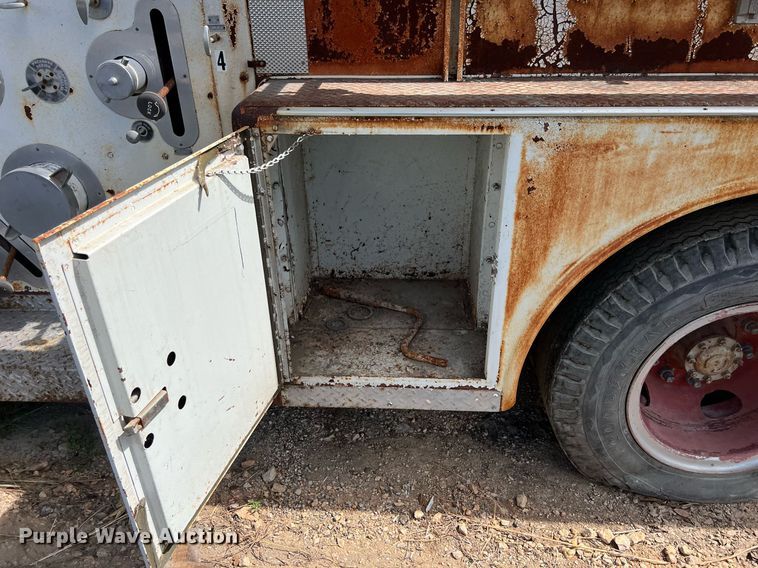 image for item DS3124 1970 American LaFrance  pumper fire truck