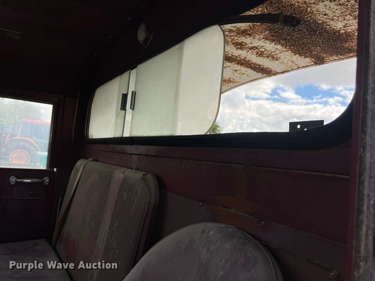 image for item DS3124 1970 American LaFrance  pumper fire truck