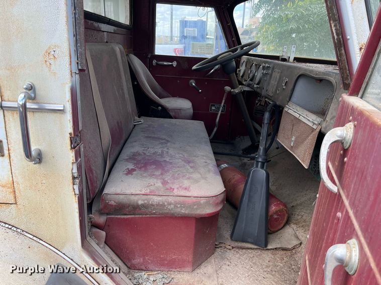 image for item DS3124 1970 American LaFrance  pumper fire truck