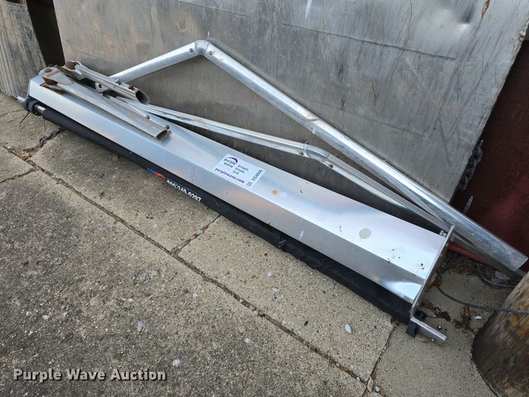 image for item DS4846   US Tarp electric roll tarp