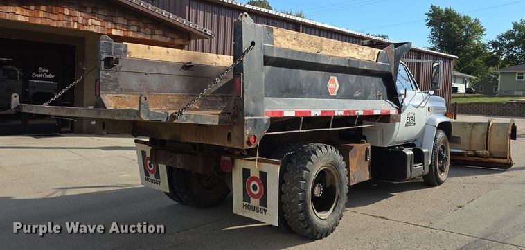 image for item DS4848 1990 GMC 7000 dump truck