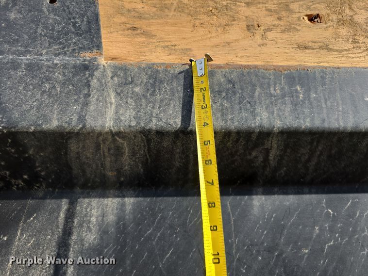 image for item DS4848 1990 GMC 7000 dump truck