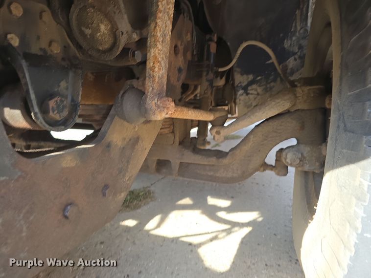 image for item DS4848 1990 GMC 7000 dump truck