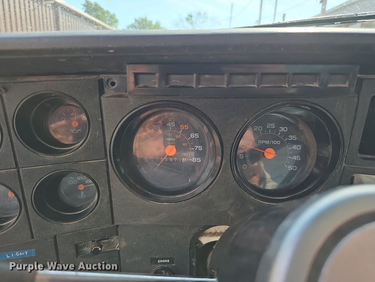 image for item DS4848 1990 GMC 7000 dump truck