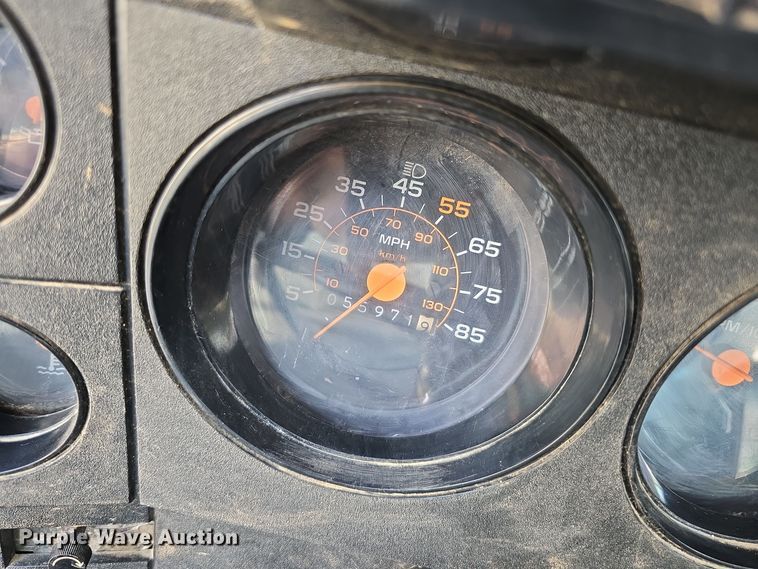 image for item DS4848 1990 GMC 7000 dump truck