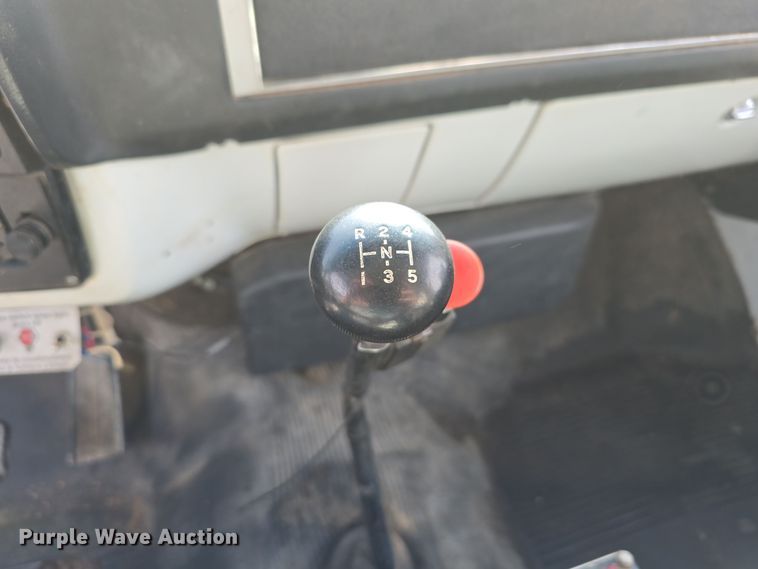 image for item DS4848 1990 GMC 7000 dump truck