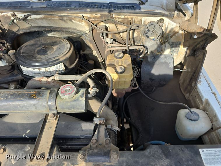 image for item DS4848 1990 GMC 7000 dump truck