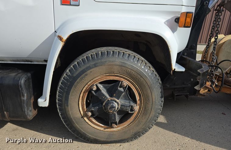 image for item DS4848 1990 GMC 7000 dump truck