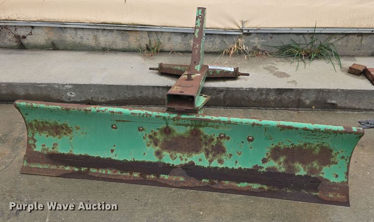 image for item DS4858 Tractor parts