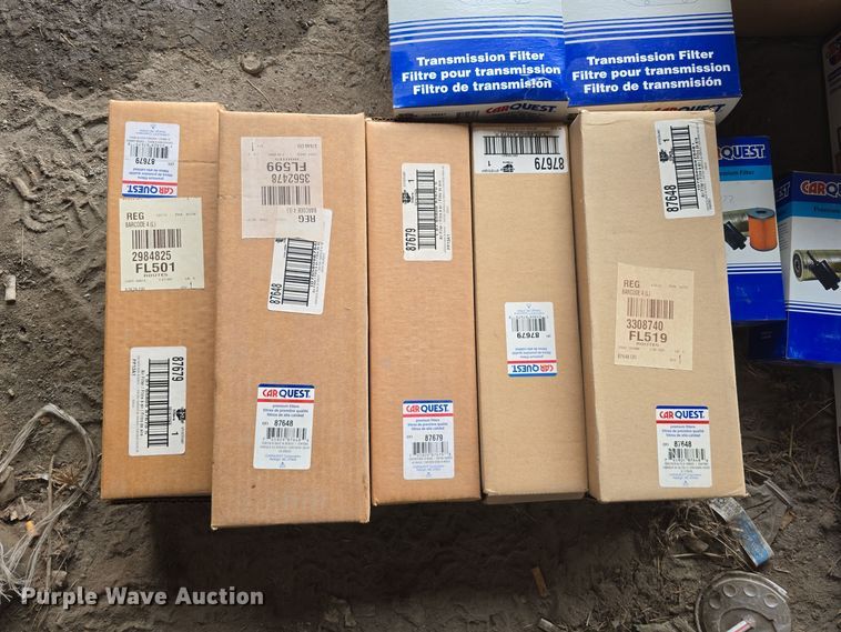 image for item DS4858 Tractor parts