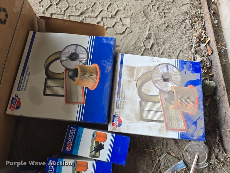 image for item DS4858 Tractor parts