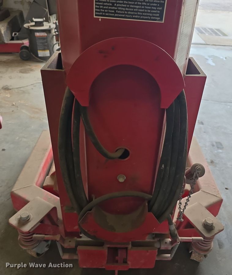 image for item DS4860 (2) Rotary XL230 lifts