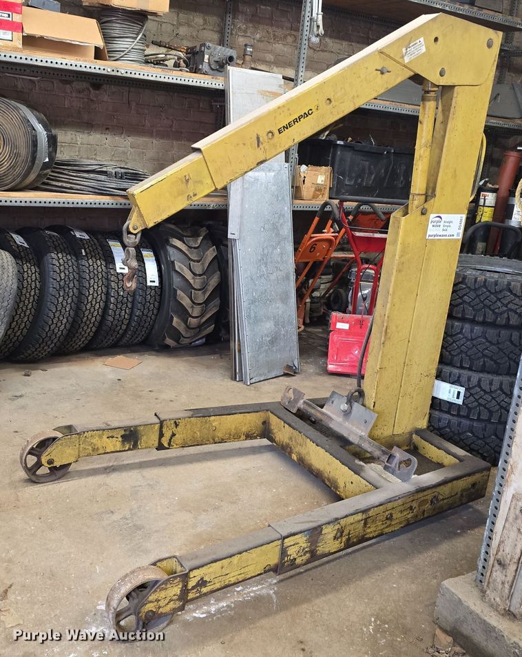 image for item DS4861 Enerpac C-200 engine hoist