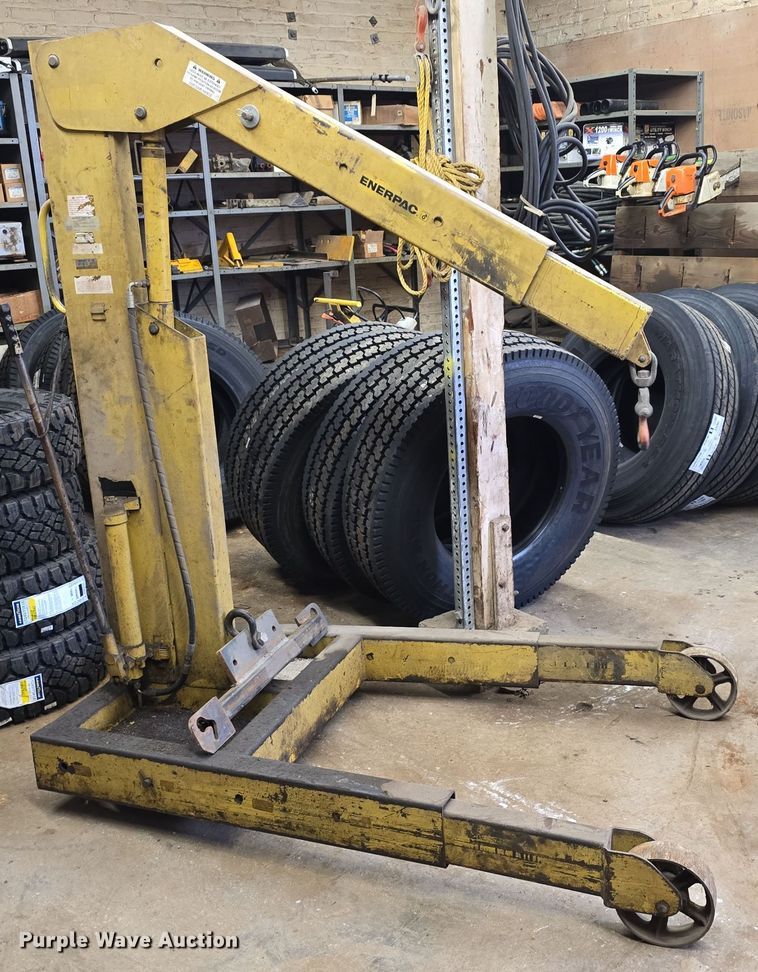 image for item DS4861 Enerpac C-200 engine hoist