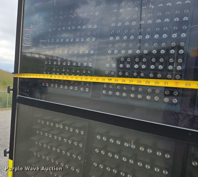 image for item DS4863 2002 Ver-Mac Inc. PCMS 1210 message board trailer