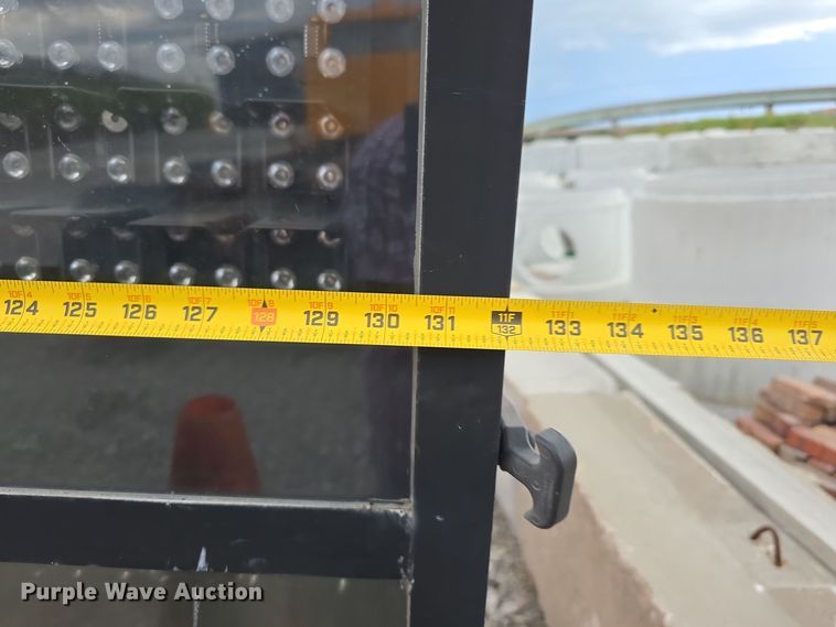 image for item DS4863 2002 Ver-Mac Inc. PCMS 1210 message board trailer