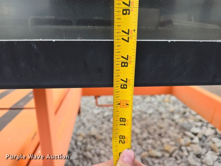 image for item DS4863 2002 Ver-Mac Inc. PCMS 1210 message board trailer