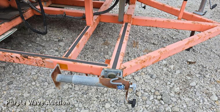 image for item DS4864 2001 Wanco Inc.  WTLMB-S-LLAMP message board trailer