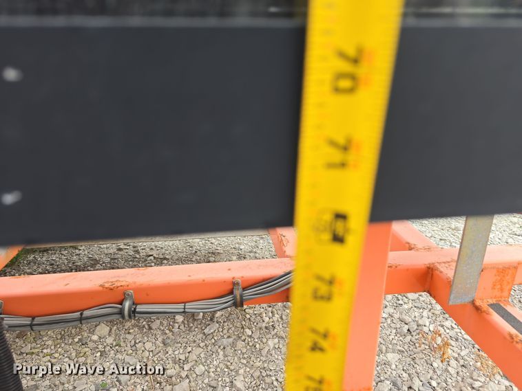 image for item DS4864 2001 Wanco Inc.  WTLMB-S-LLAMP message board trailer