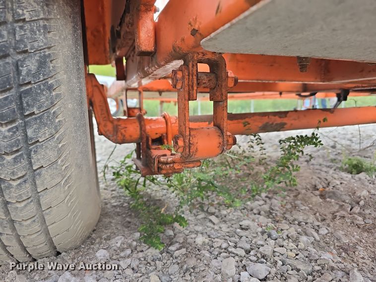 image for item DS4864 2001 Wanco Inc.  WTLMB-S-LLAMP message board trailer