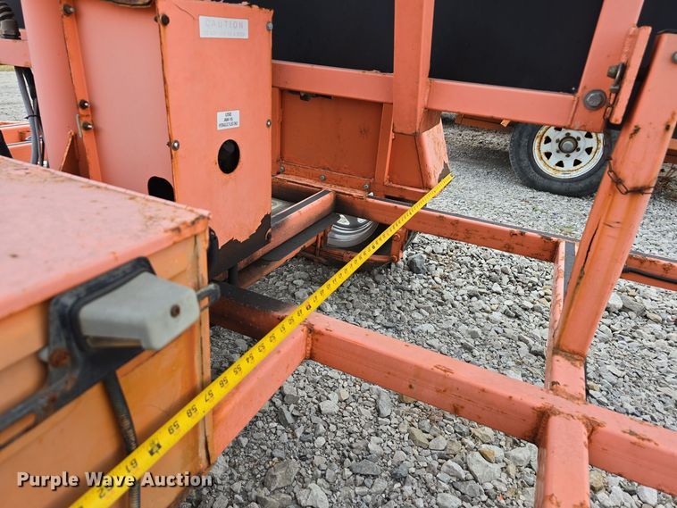 image for item DS4864 2001 Wanco Inc.  WTLMB-S-LLAMP message board trailer