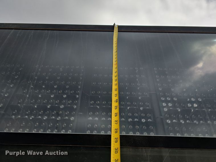 image for item DS4865 2002 Ver-Mac Inc. PCMS 1210 message board trailer