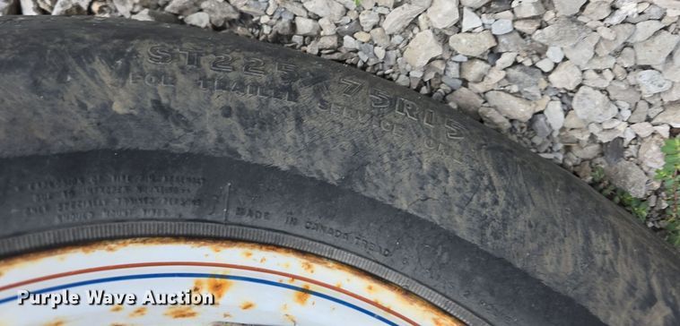 image for item DS4865 2002 Ver-Mac Inc. PCMS 1210 message board trailer