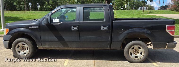 image for item DT5271 2013 Ford F150 XL SuperCrew pickup truck