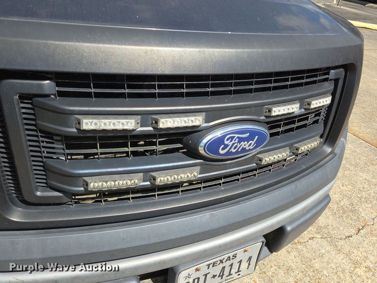 image for item DT5271 2013 Ford F150 XL SuperCrew pickup truck