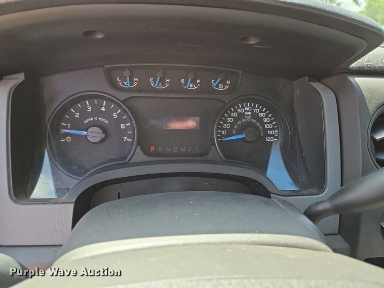 image for item DT5271 2013 Ford F150 XL SuperCrew pickup truck