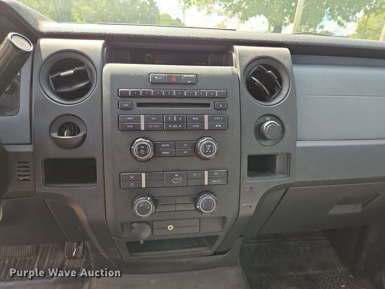 image for item DT5271 2013 Ford F150 XL SuperCrew pickup truck