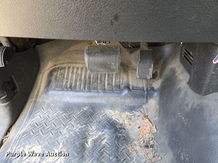 image for item DT5271 2013 Ford F150 XL SuperCrew pickup truck