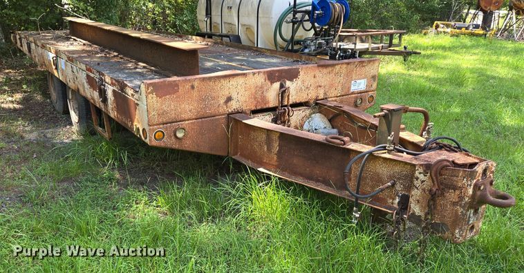 image for item DT5275 1985 Eagle tilt deck equipment trailer