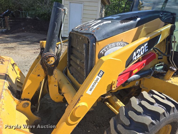 image for item DT5277 2007 Caterpillar  420E backhoe