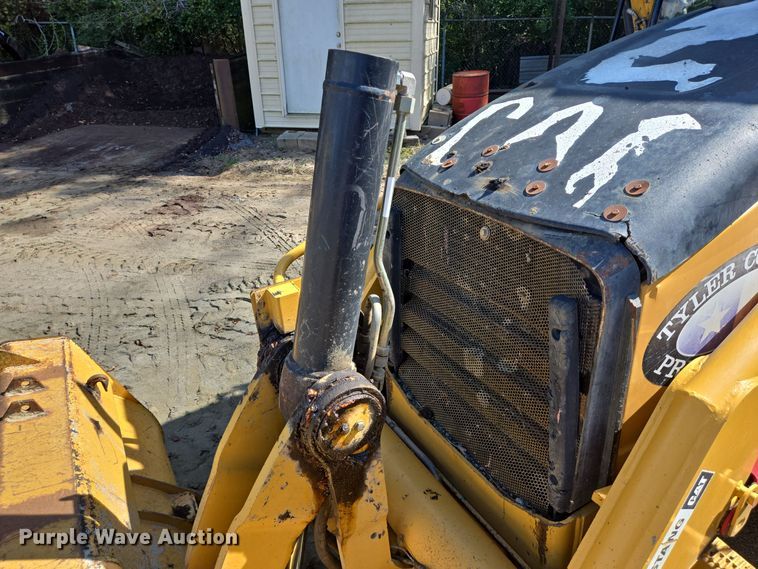 image for item DT5277 2007 Caterpillar  420E backhoe